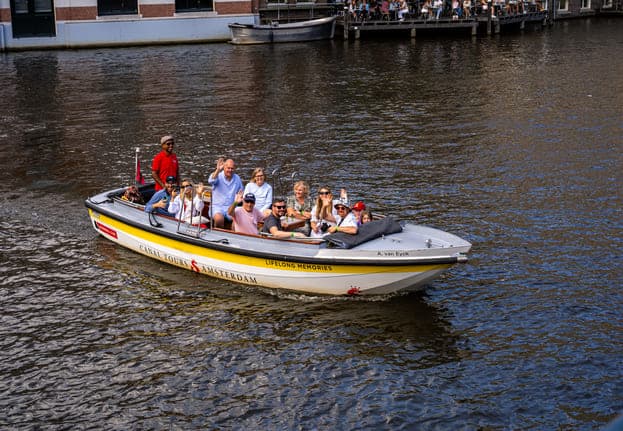 Small Boat Tour Amsterdam